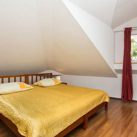 Sunset Guest house 3*
